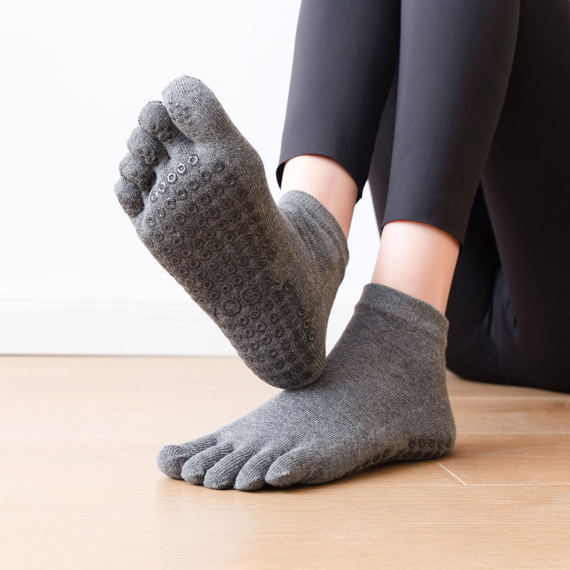 Anti-Slip Women Pilates Socks  – обзор и цена Grip Sock Yoga