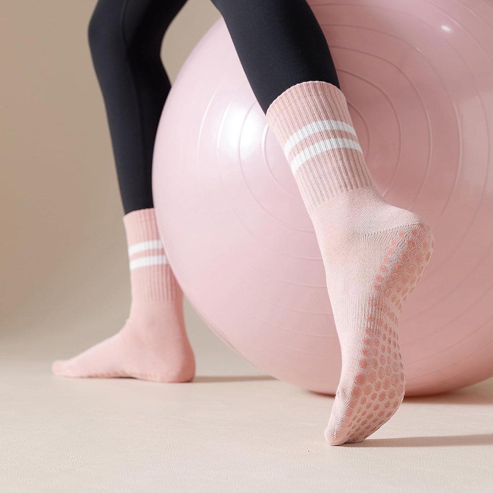 Yoga Pilates Socks with Grips  – обзор и цена No Show Sock Women